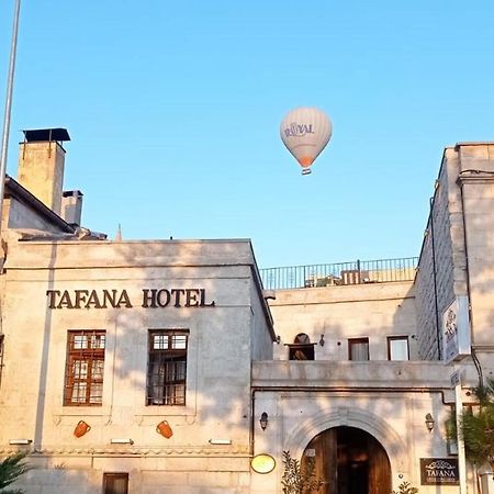 Tafana Cave & Stone Lodge 어굽 외부 사진