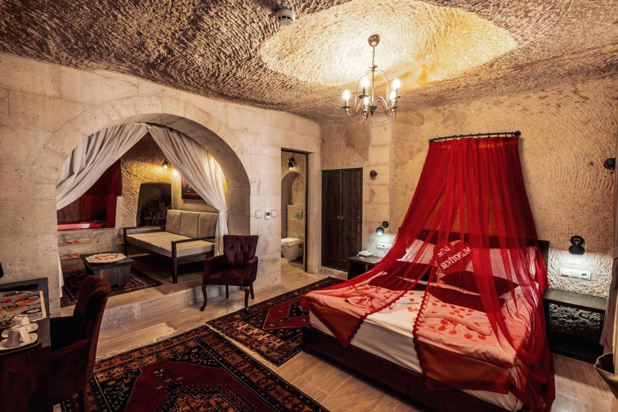 Tafana Cave & Stone Lodge 어굽 외부 사진